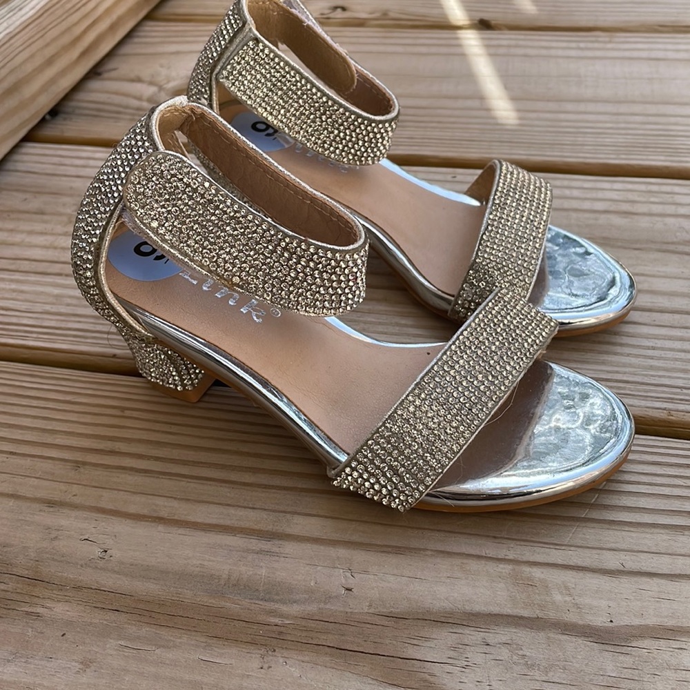 Girls Rhinestone Dressy Shoes Size 9